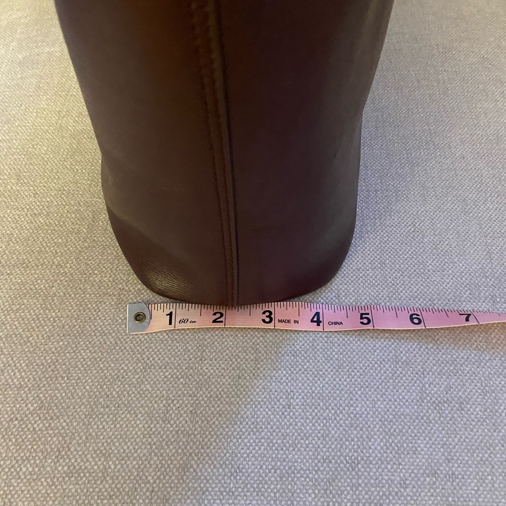 Ralph Lauren Leather Plum Tote Bag - Picture 14 of 15